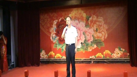 黄梅戏《双膝跪地喊亲娘》演唱者 甘族耀