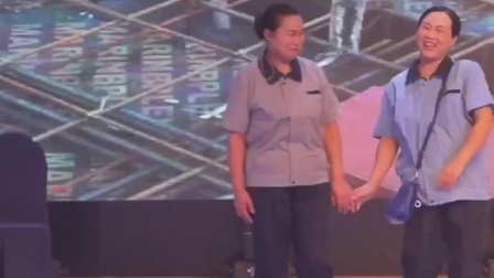 《一家人》暖心治愈系小品 包袱一个接一个