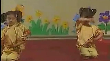 儿童幼儿舞蹈大赛视频《采蘑菇的小姑娘》