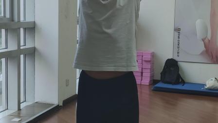 八段锦起式及第一式
