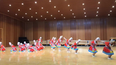 幼儿名族特色舞蹈《苗妹妹》舞蹈教学 教学