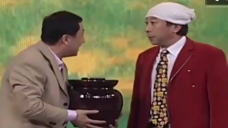 《咱们村的事》冯巩小品大全 观众都鼓掌叫