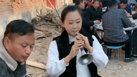 《向天再借五百年》美女唢呐演奏 戏曲大全