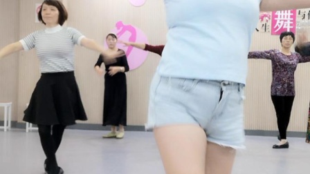 舞灵美娜子广场舞《布尔津情歌》下载