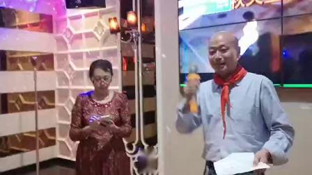 小品《小学生念作文》笑中带泪引人深思