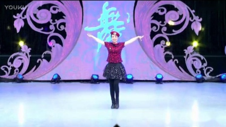 格格广场舞《甜蜜蜜》正面演示