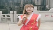 美女演唱民间小调《借表嫂》唱段太精彩了
