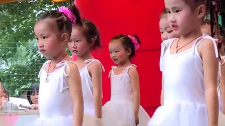 幼儿舞蹈《轻轻地告诉你》2019幼儿园中班元