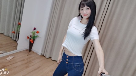 小君广场舞 《江湖酒》好听好看简单易学适合初学者下载