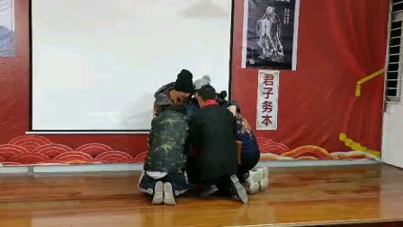 小品《让爱回家》两人一句一个笑点观众笑到