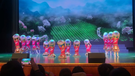 幼儿舞蹈《红山果》高清视频mp4免费下载