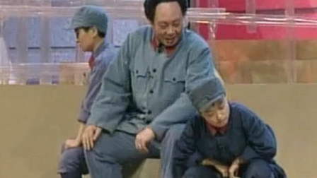 红色小品《毛主席和两个小八路》台下观众领