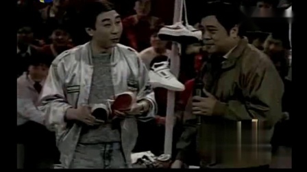 《卖鞋》冯巩 牛群春晚相声大全视频下载 观众欢呼一片下载