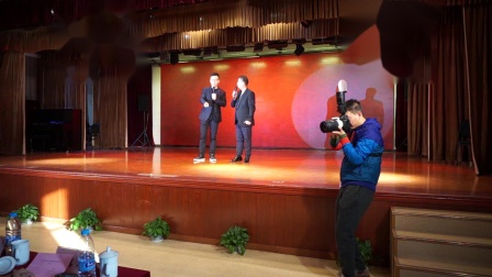 对口相声《千万不要上当》包袱一个接一个台