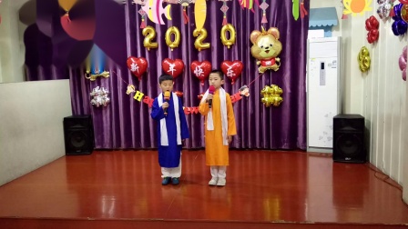 小学生相声《大与小》蓝天语言小学员 张子