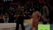 相声《卖鞋》牛群 冯巩卖鞋请了赵忠祥 鞠萍 李扬来帮忙下载