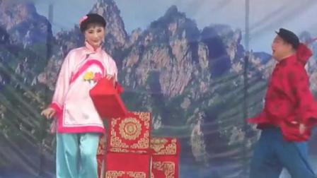 河南曲剧《傻子回门》1