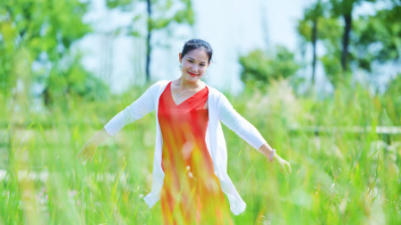 金灿灿广场舞《江南水乡》美丽风景欣赏