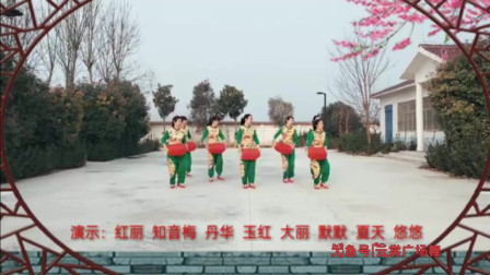 云裳广场舞《吉祥中国年》喜庆灯笼舞