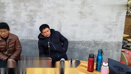 唢呐吹奏一首《真的好想你》大叔吹得很深情