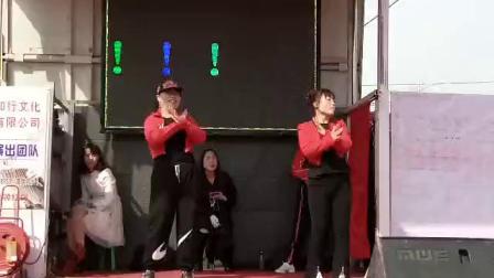 格格广场舞《情哥2019》
