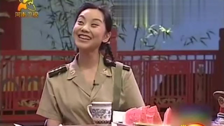 《军官女儿兵爸爸》郭达 闫妮小品 教育孩子很重要下载