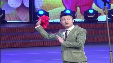 二人转《杜十娘怒沉百宝箱》太搞笑了