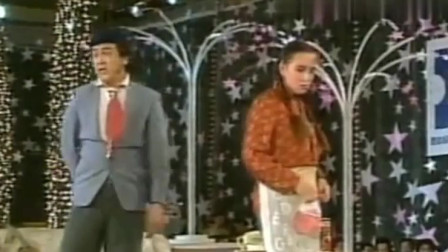 《小保姆和小木匠》宋丹丹搭档黄宏小品 看着也太搞笑了吧下载