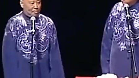 《洗澡》郭德纲 于谦相声 这段笑的我胃疼