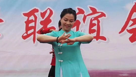 云裳广场舞《火火的姑娘》经典草原风