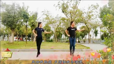 云裳广场舞《站在高高的山岗上》优美动感时