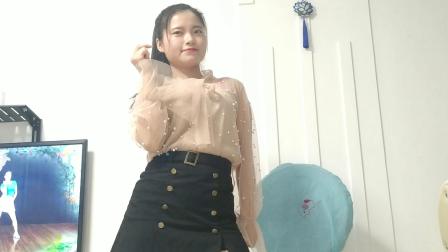 聪儿广场舞《不仅仅是喜欢》糖豆广场舞课堂