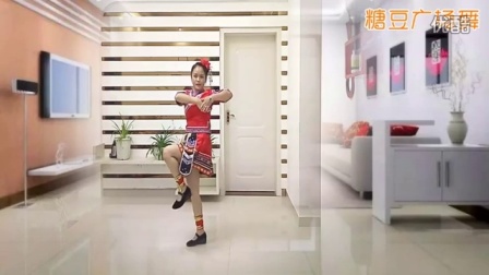 新风尚广场舞《溜溜的山寨溜溜的醉》民族风