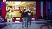 小品《排队吃饭》台下观众笑得停不下来