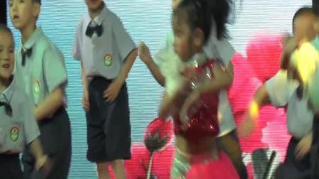 最新幼儿舞蹈《新健康歌》三阳小明珠幼儿园