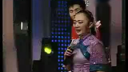 二人转小品《男捧女逗》让你看一次笑一次