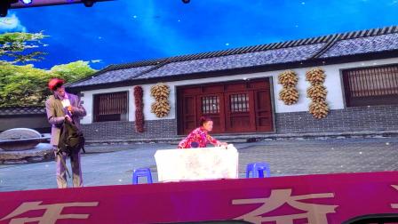 《瓜女子》陈小玲 温小玲 孙亚云搞笑小品 观众笑惨了下载