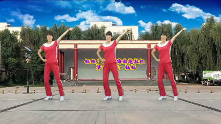 广场舞《嗨曲拖拉机》时尚动感附教学
