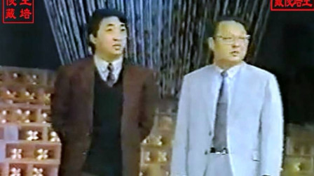 《特大新闻》姜昆经典相声搞笑大全 观众笑