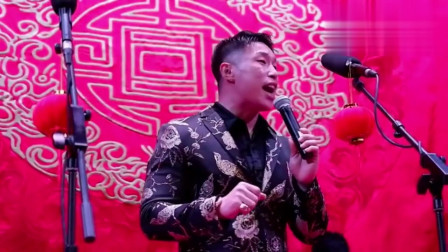 烧饼唱二人转版本《探清水河》终于明白他平