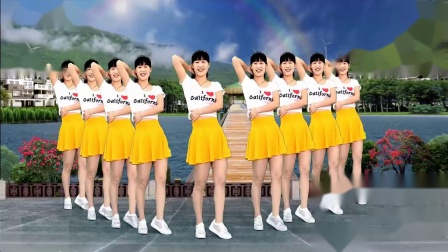 中老年快乐舞步健身操广场舞《阿里山的姑娘