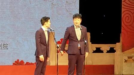 《社区多面手》徐涛 郭威相声搞笑大全 众人
