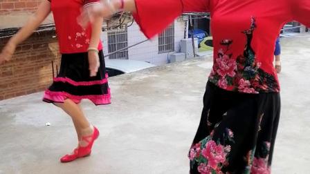 刘荣广场舞《家和万事兴》下载