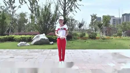 动动广场舞《如果就这么老了》零基础32步韵