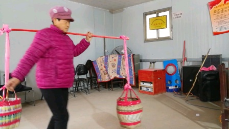 民间小调《王大娘锯缸》戏曲视频mp4免费下