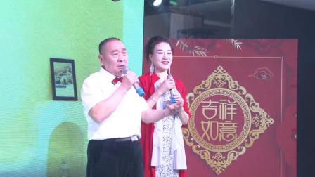 小品《退货》观众掌声笑声不断