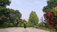 李青广场舞《甜甜甜》火爆时尚 好听又好看 