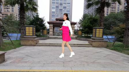 中老年健身操《旋转恰恰》背面 30步旋律动