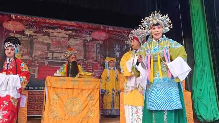 越调《醉卧西宫》南阳市春香越调剧团