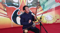 琴书《拉呱》琴书传承人坐唱 独特的说唱方